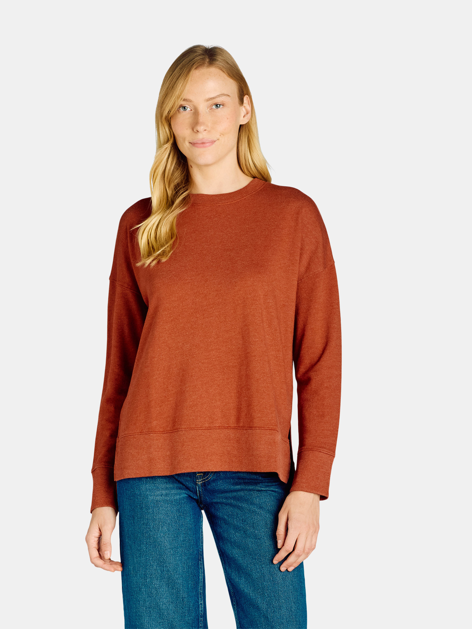 Time and Tru Women’s and Women's Plus Crewneck Sweatshirt with High-Low Hem, Sizes XS-4X | Walmart (US)