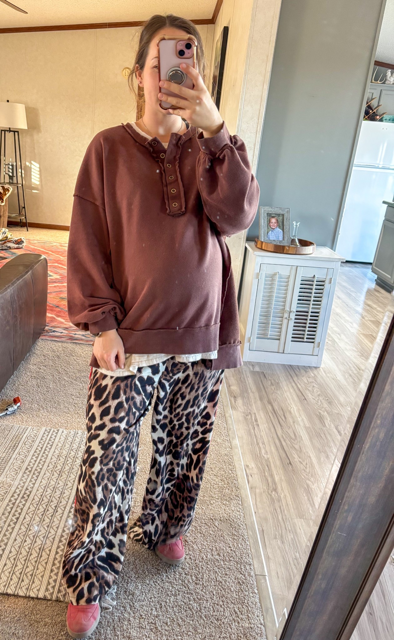 trendy outfit + so comfortable 

#LTKBump #LTKmomlife #LTKootd