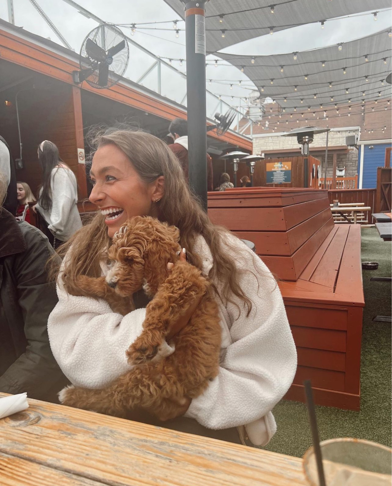puppy + free ppl love 🐶💘🐕



#LTKU #LTKSeasonal #LTKActive