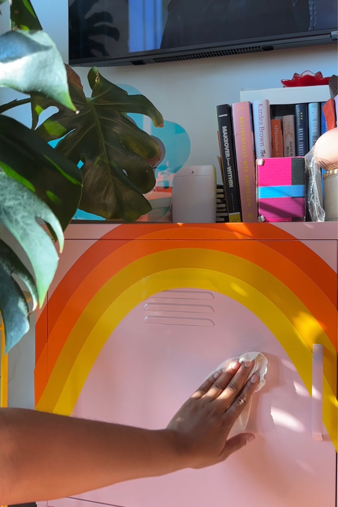 Decorating Your Groovy Apartment 2