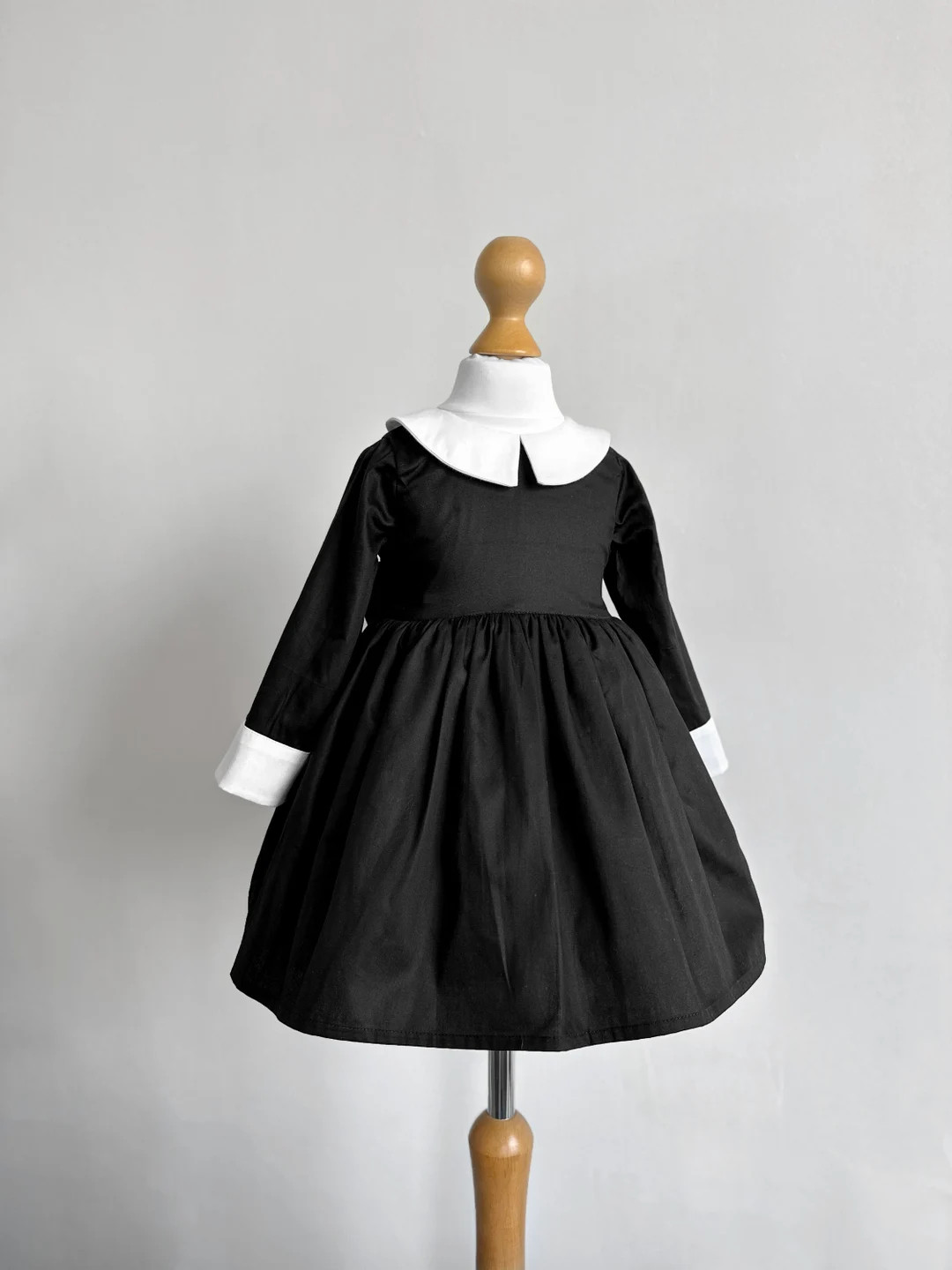 Wednesday Addams Dress, Cosplay, Addams Dresses, Halloween Outfit, Wednesday Addams, Wednesday Bl... | Etsy (US)