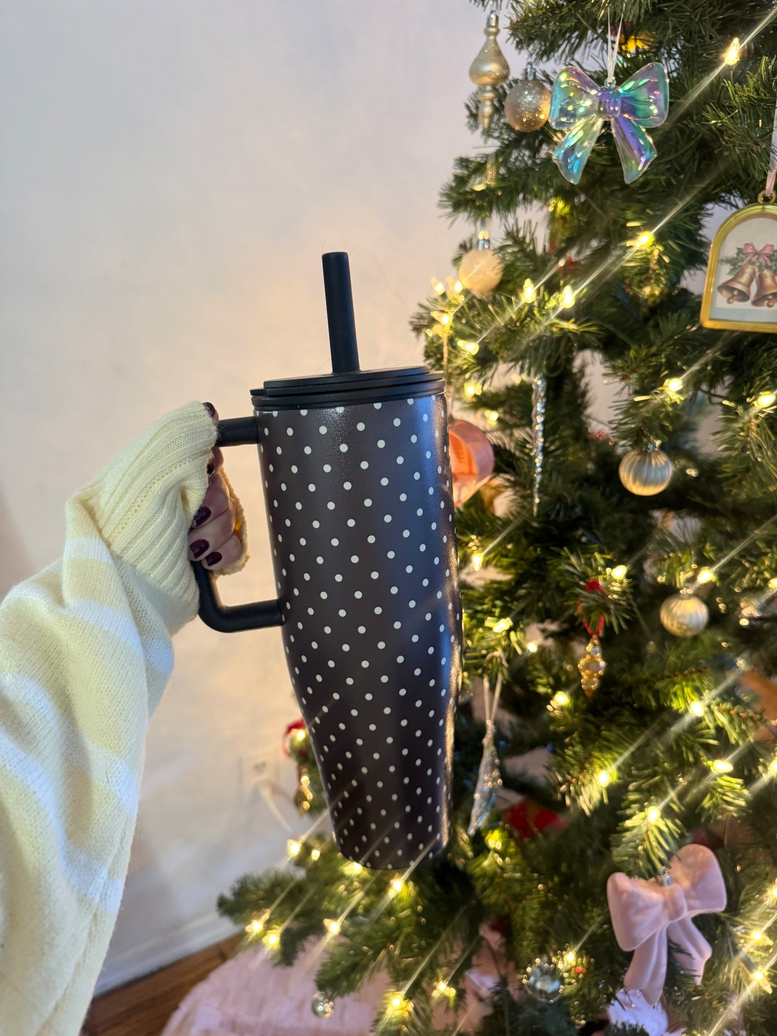 the best tumbler, good for hot or cold, spill proof and so many fun options to choose from 

#LTKFindsUnder50 #LTKHoliday #LTKGiftGuide