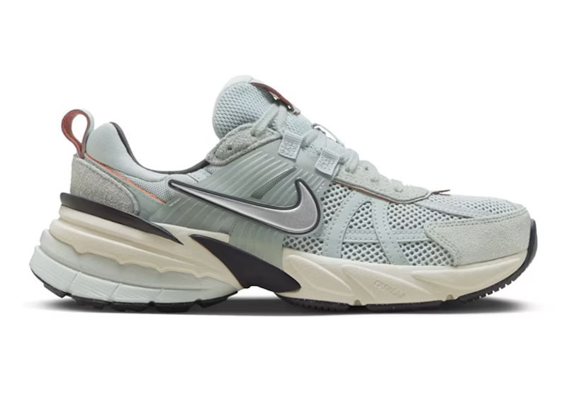 Nike V2K Run Light Pumic Black (Women's) Sneakers in Light Pumice/Chrome/Light Orewood | StockX
