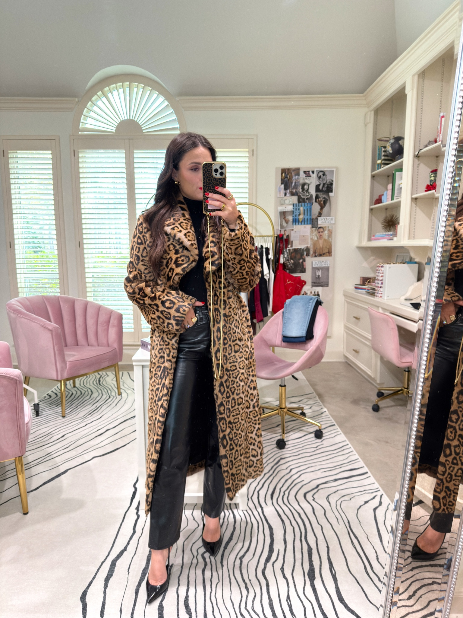 ootd // leopard // black leather // black heels 

 #LTKootd