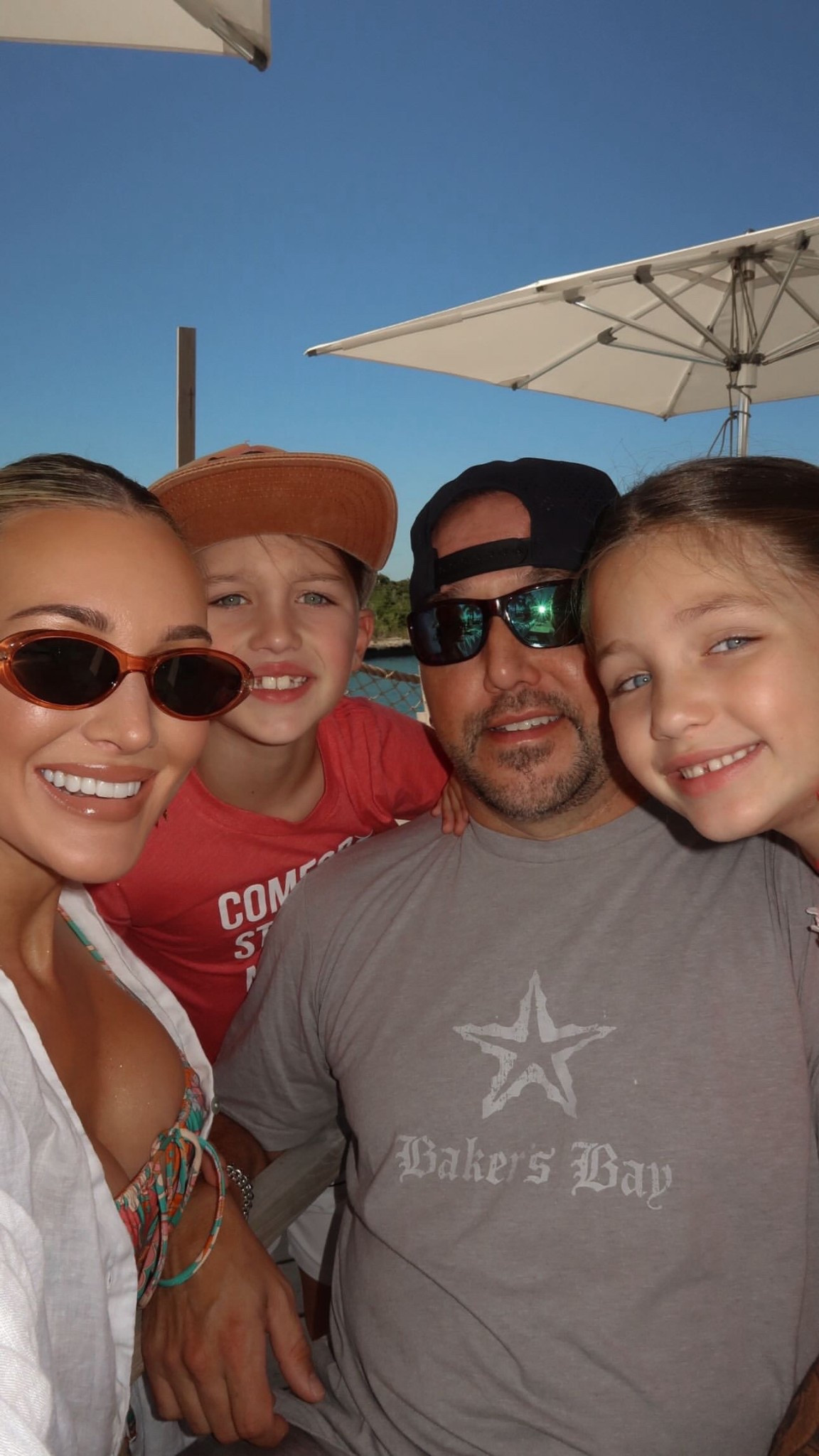 Love these sunglasses 💛

#LTKootd #LTKFindsUnder100 #LTKCyberWeek