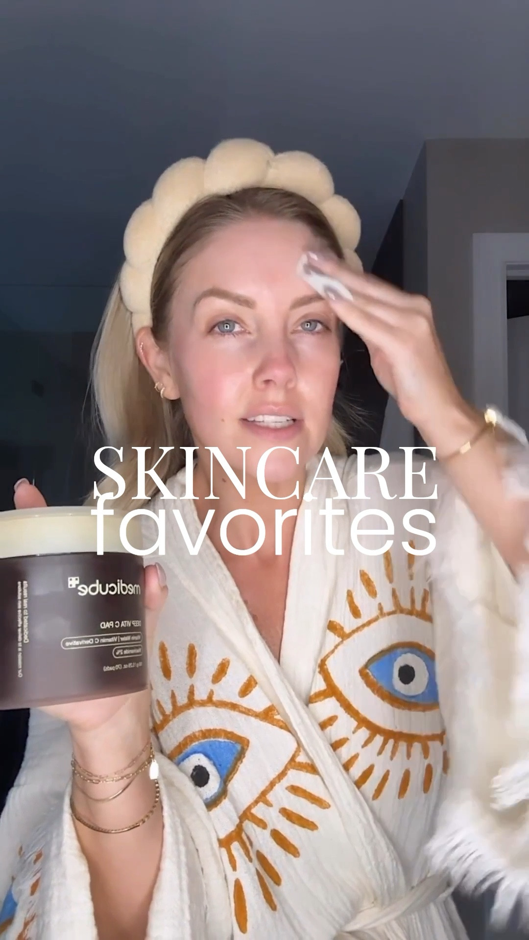 My AM & PM glowy skin combo I’m LOVING! ✨

skincare, skincare favorites, medicube, face wipes, girl mom, over 40, Amanda West, almost ready blog

#LTKBeauty #LTKFindsUnder100