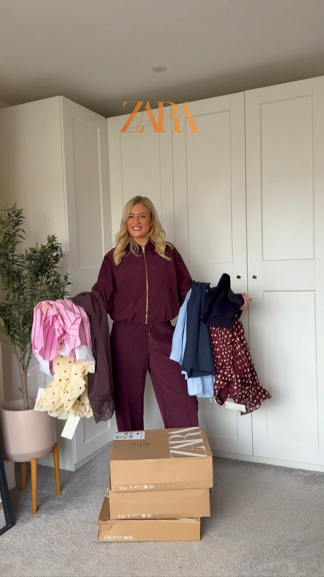 Zara new in 💕🌼

Colours may show as different in the links but if you click the link the other colours will come up too!! Xx 

Wearing size M! 

Zara new in, spring style, spring outfits, outfit inspo 

#LTKspring #LTKuk