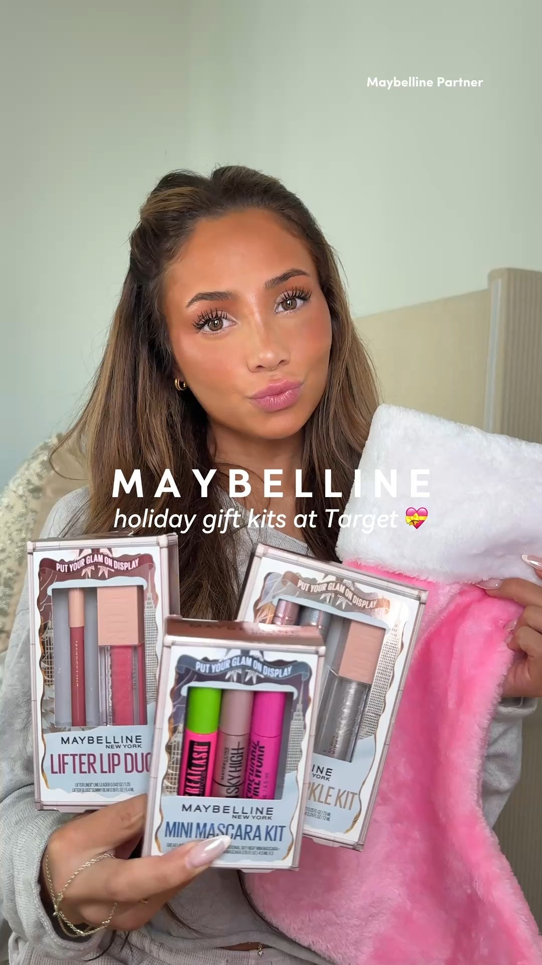 AD #MaybellinePartner the perfect holiday gift kits from @maybelline at @target 🎯 grab yours before the holidays #TargetPartner #Target @targetstyle
