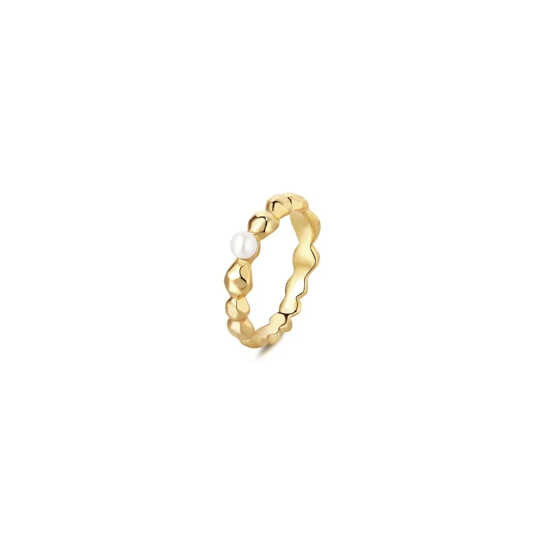 Valentine Pearl Ring | Fedoma