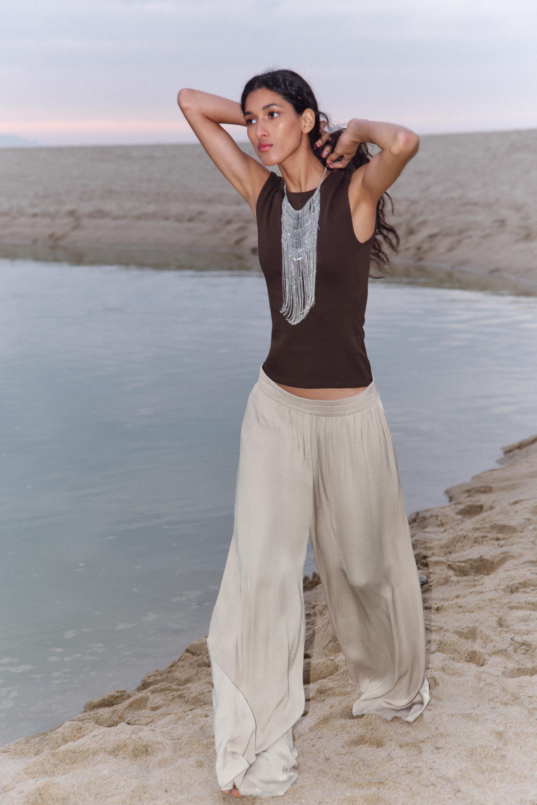 FLOWY WIDE LEG PANTS | Zara US