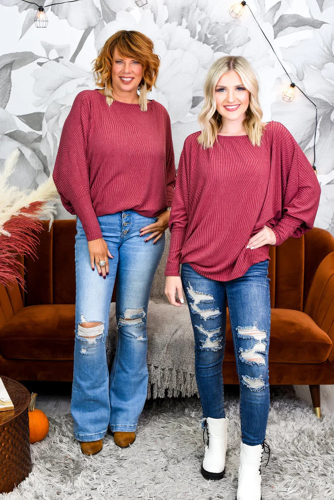 A Sleek Peek Wine Top - T1799WN | Tee for the Soul