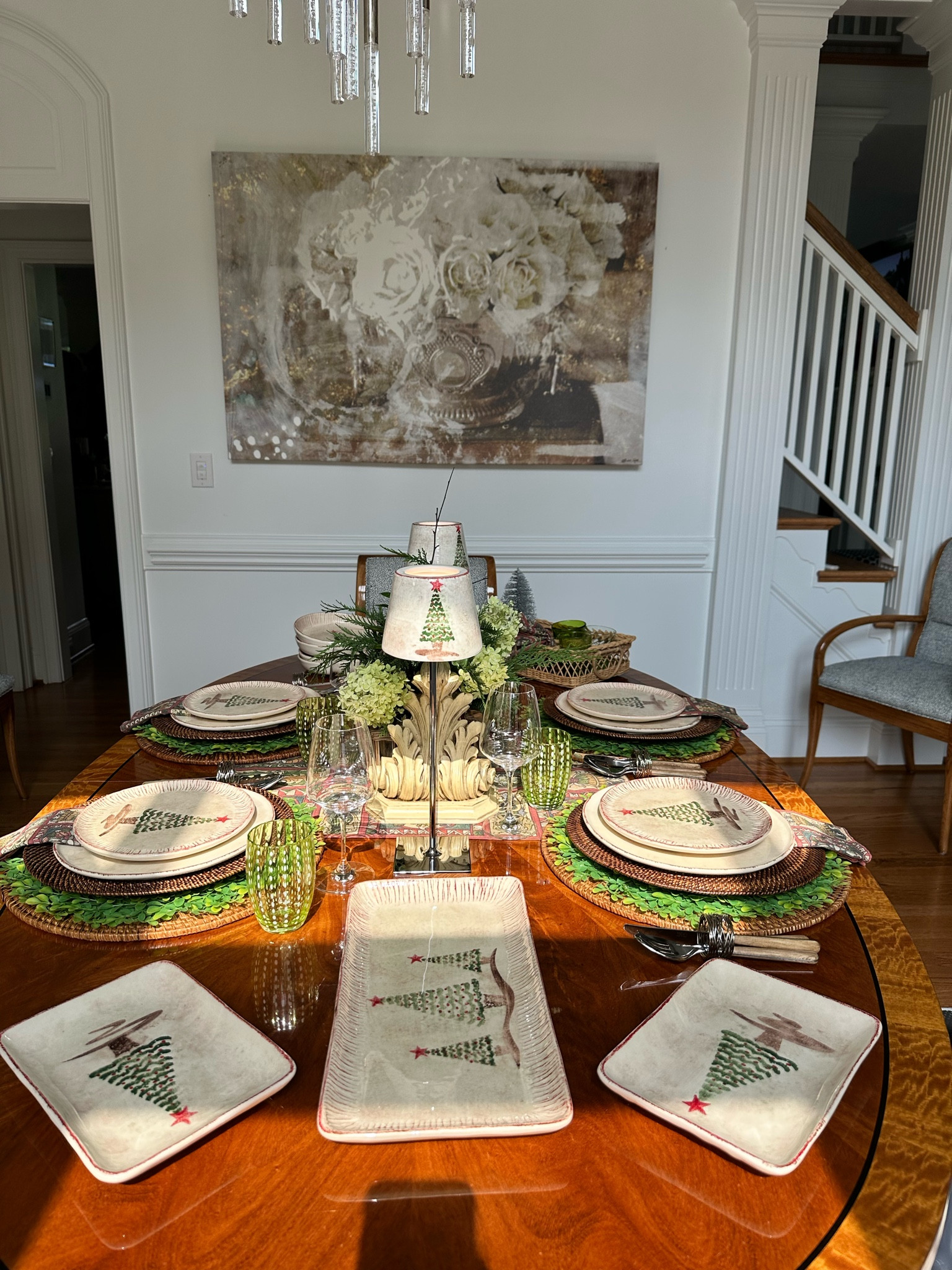 Set a Holiday table with a new family favorite, subtle shades of greens, beige and soft reds
#christmasplates #holidayentertaining #christmadtable

#LTKSeasonal #LTKhome