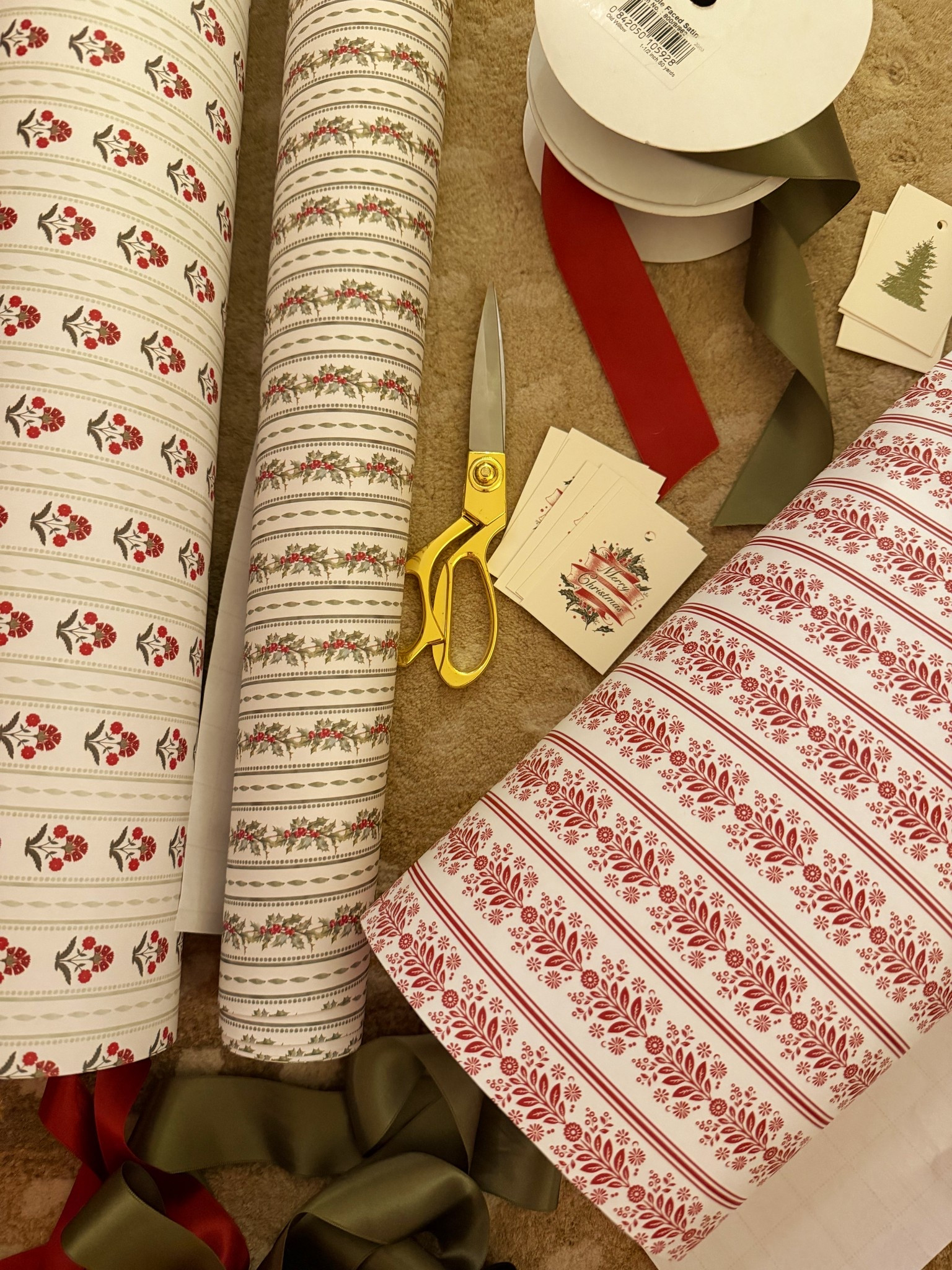 Wrapping paper faves! 🎁❣️

#LTKHoliday