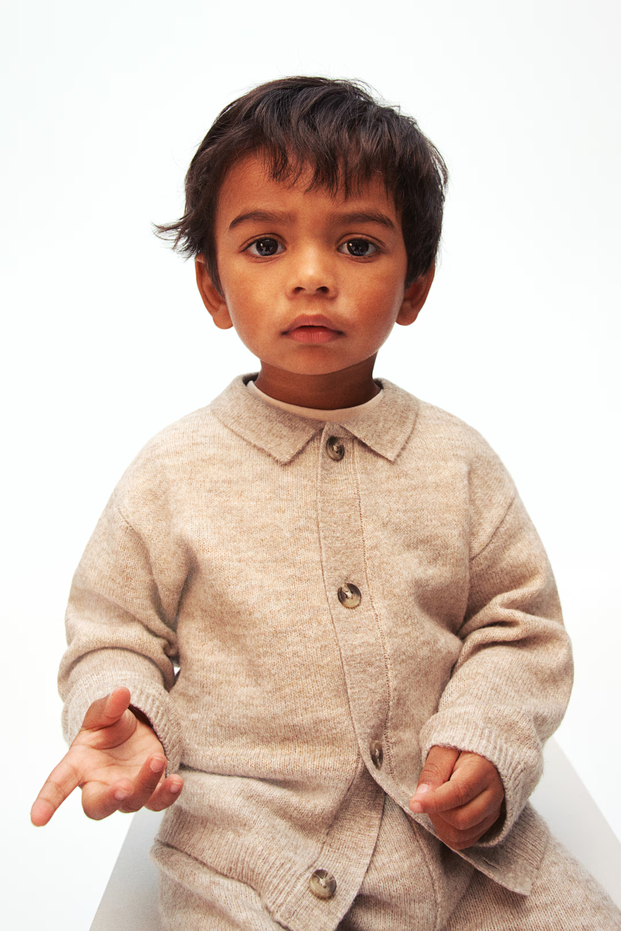 2-piece cardigan and trousers set | H&M (UK, MY, IN, SG, PH, TW, HK)