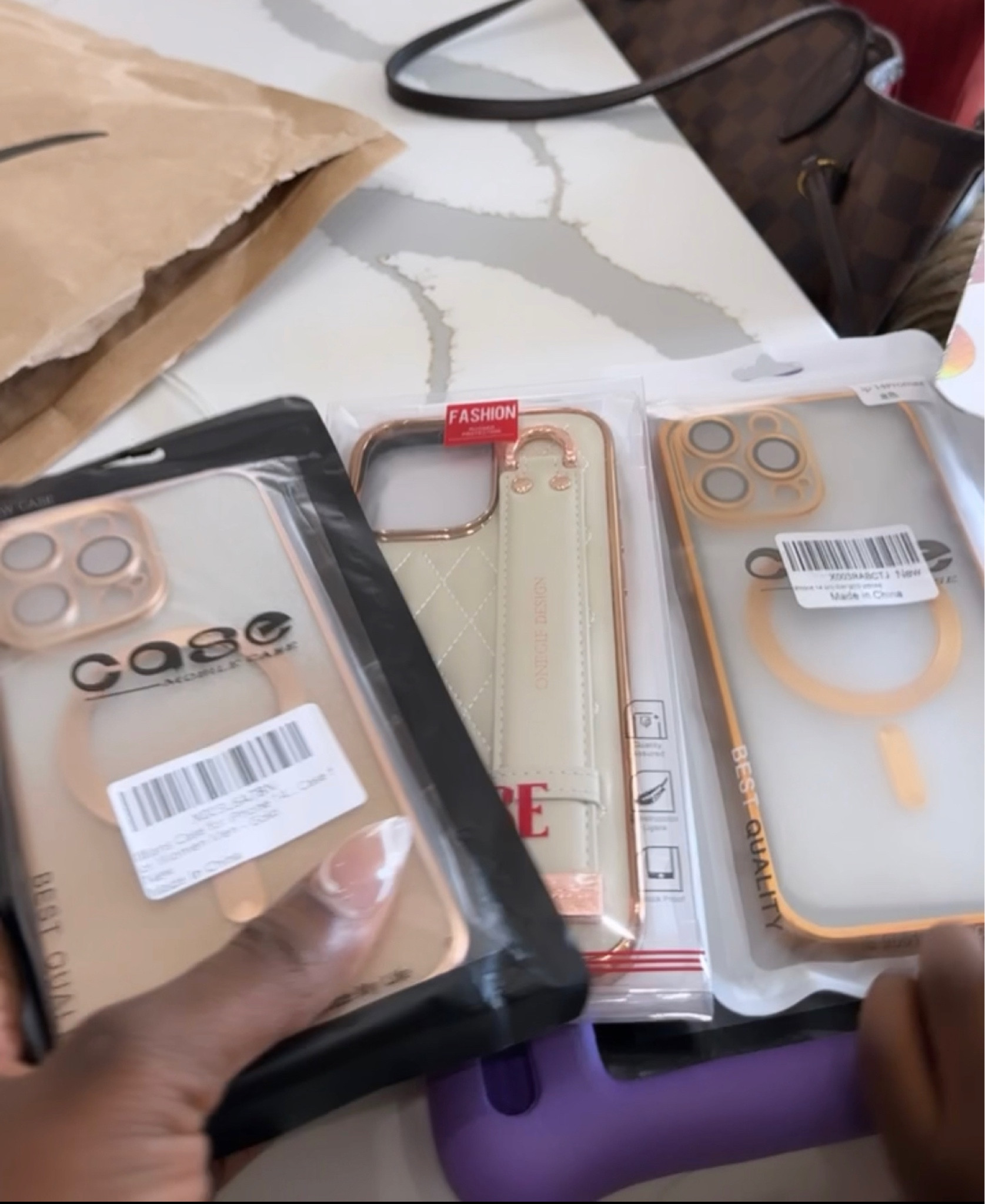 Gold Phone Case

#LTKFind #LTKunder50