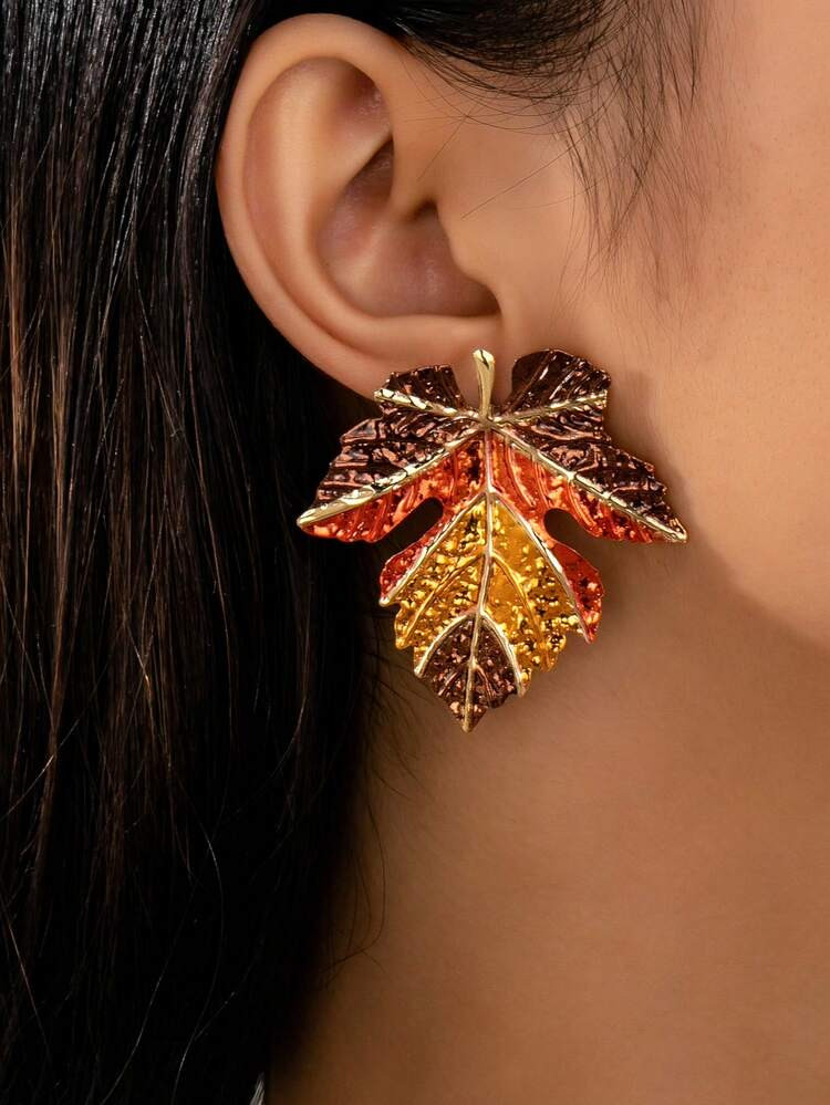 2pcs/Set Of Autumn Maple Leaf Alloy Painted Fallen Leaf Earrings For Women | SHEIN