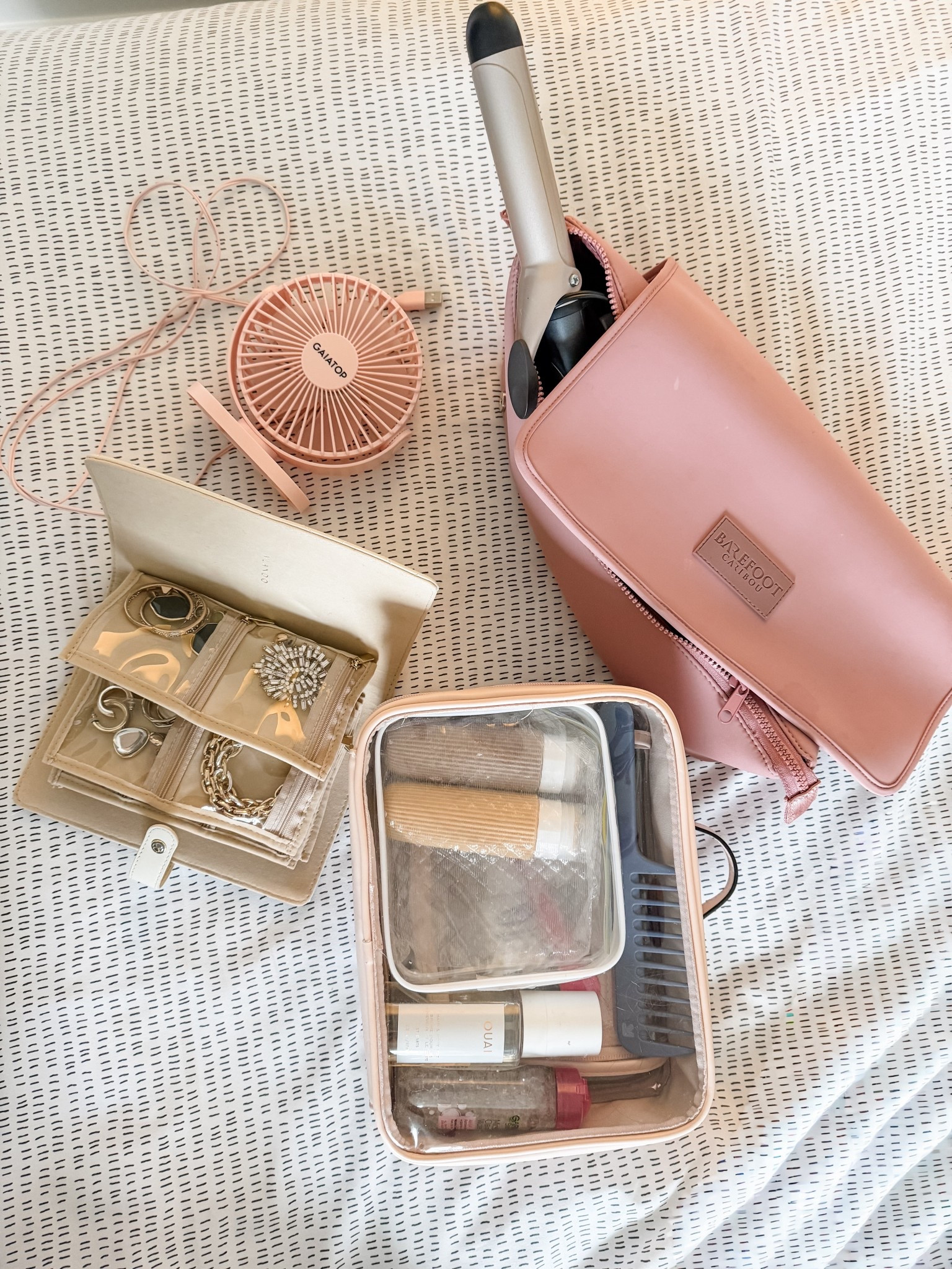 Current travel essentials I take on every trip ✨



#LTKHoliday #LTKFindsUnder100 #LTKSaleAlert