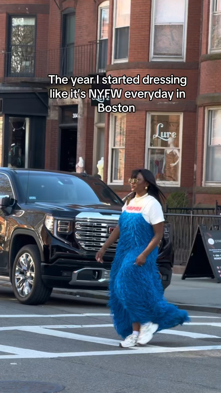 The year I started dressing like it's NYFW
in Boston
My style has elevated this year and it's because I stopped being afraid of dressing bold in Boston. I leaned into fun modest fashion, layering, volume, and color and it's been so freeing. #bostoninfluencer #bostonfashion #colorfulfashion #boldfashion