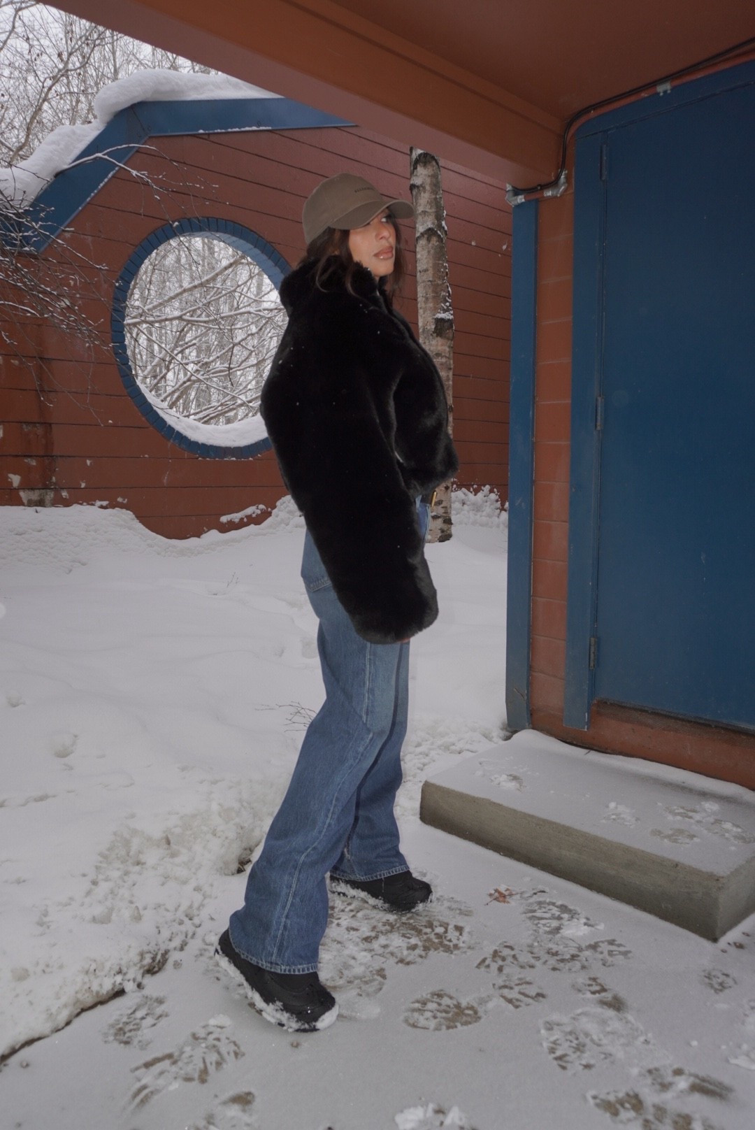 Winter outfit 
Jeans
Wide leg denim 
Faux fur jacket
Snow boots 
Snow outfit 
Seasonal
Faux fur coat 

#LTKootd #LTKTravel #LTKOver40