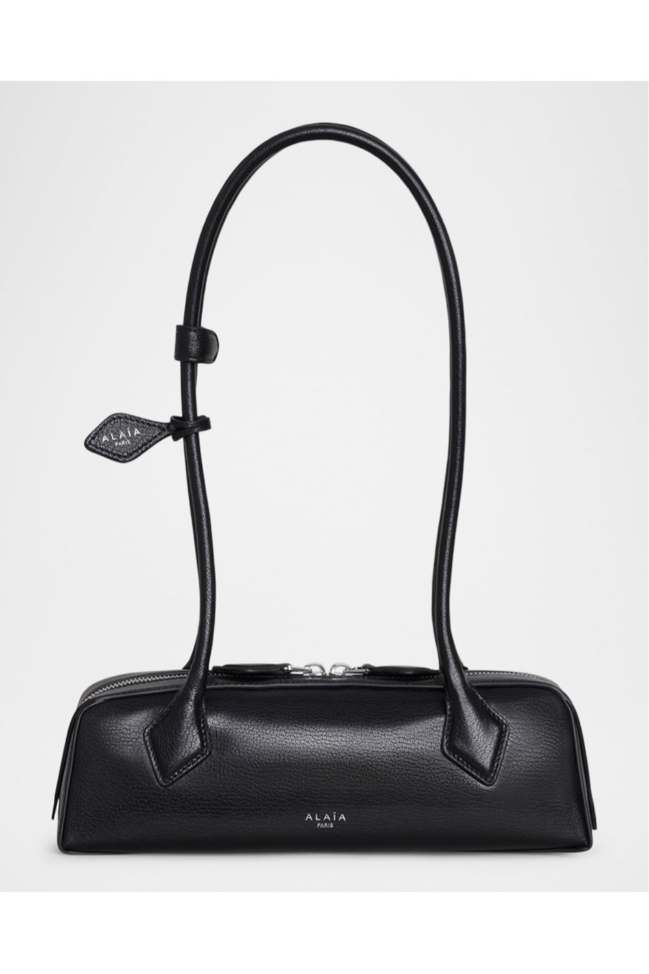 The ALAIA bag + dupes

#LTKHoliday #LTKItBag #LTKGiftGuide