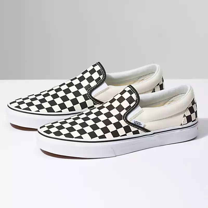 Checkerboard Classic Slip-On Wide Shoe | Vans (US)