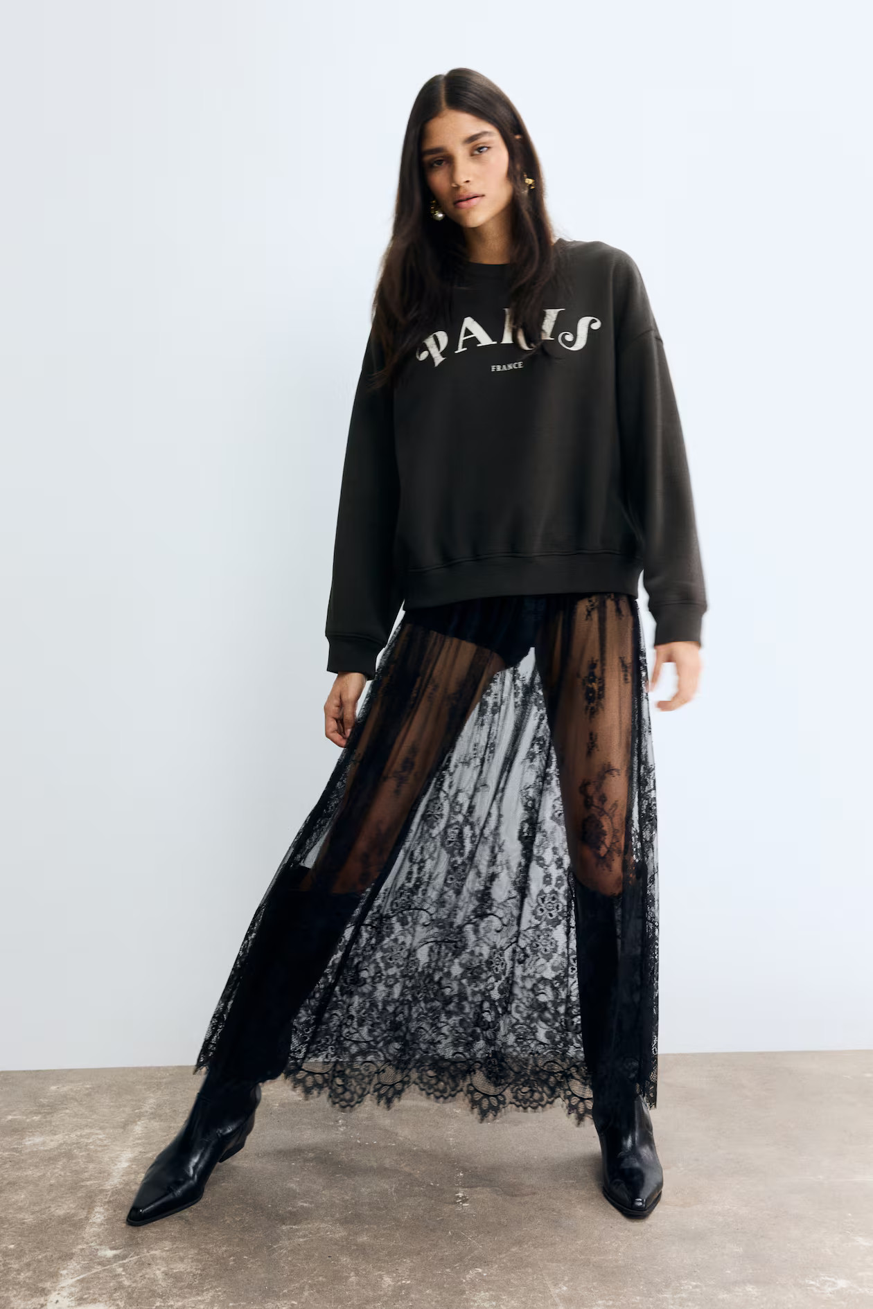 Sweatshirt with Motif | H&M (US + CA)