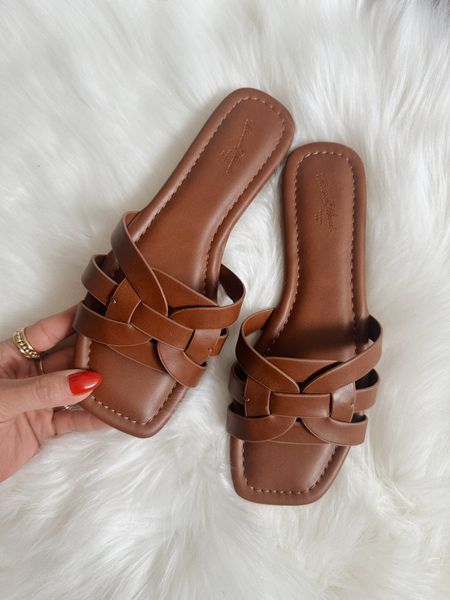 How cute are these sandals?! Love the color and how comfy they are! 
Target, target finds, target style

#LTKfindsunder50 #LTKstyletip #LTKshoecrush