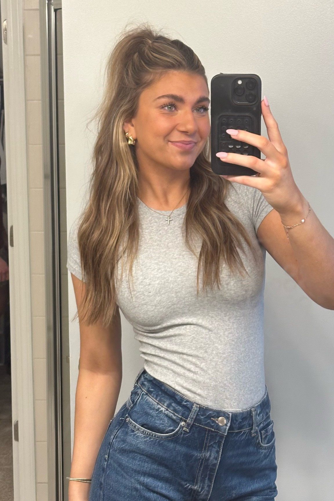 learning to love the basics <3 

top - XS