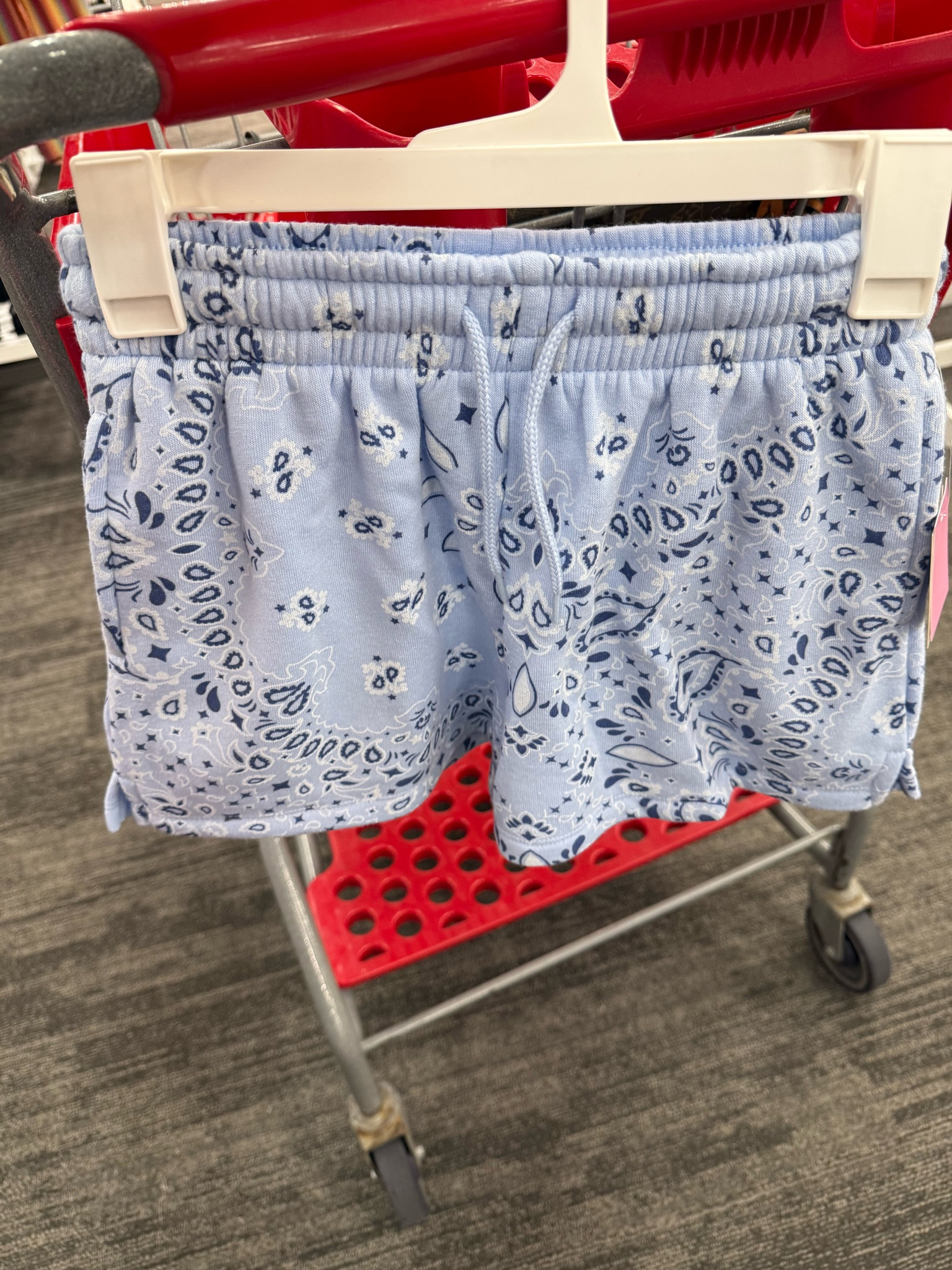 These would be super cute for a pool day on Memorial Day 🍉

#LTKgrwm #LTKSeasonal #LTKootd