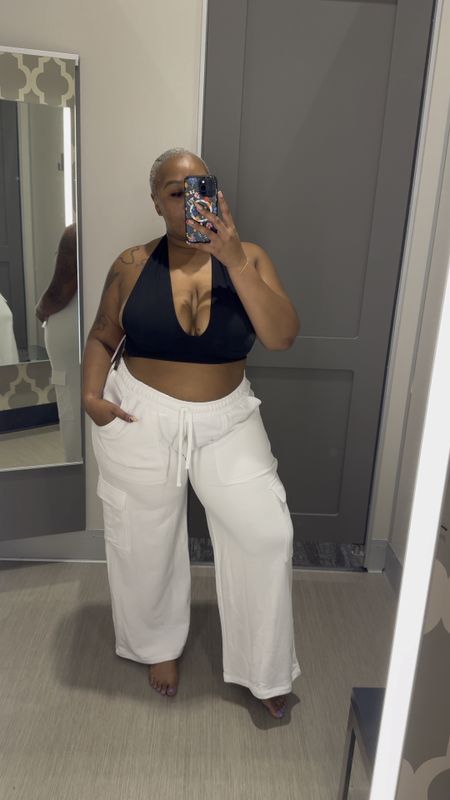 Target Plus Size Haul 
white cargo sweats - XXL
Black halter top - L 
I would have liked to have the XL or XXL 

#LTKPlusSize #LTKVideo #LTKStyleTip