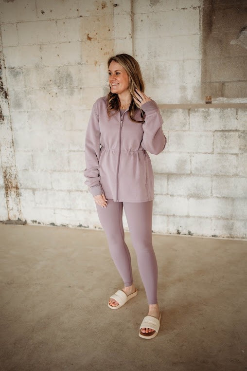 Spring activewear

lululemon activewear  athleisure  gym outfit  workout clothes  fitness  spring outfit  leggings  jackets  spring fashion  trendy outfit  casual outfit


#LTKActive #LTKStyleTip #LTKSeasonal