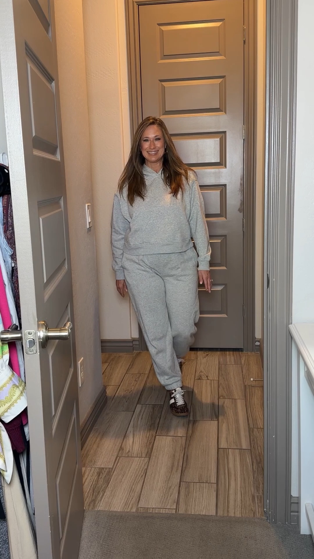 If only changing could be this easy;) Wearing a size 10 in the universal thread, straight leg jeans, and a large in the French accent sweater. 

#LTKOver40 #LTKootd #LTKMidsize