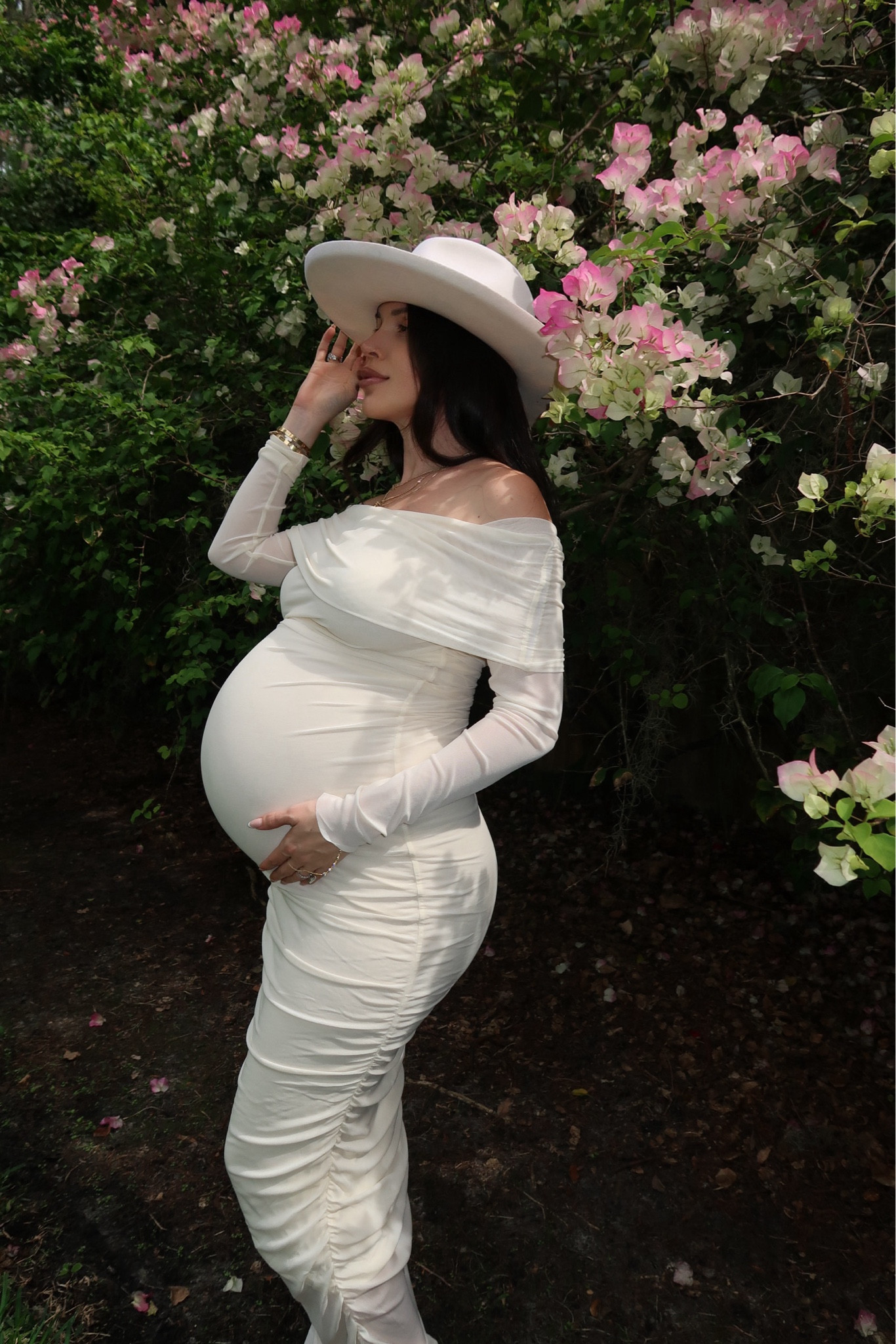 The most flattering maternity dress #bumpsuit 

#LTKwedding #LTKbump #LTKstyletip