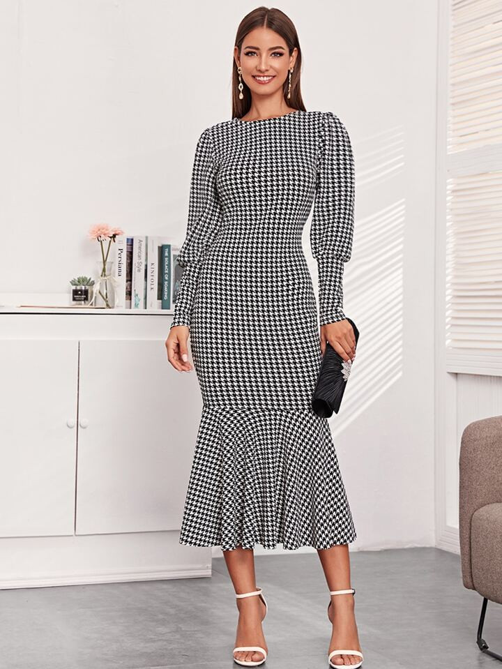 SHEIN Modely Lantern Sleeve Houndstooth Mermaid Dress | SHEIN