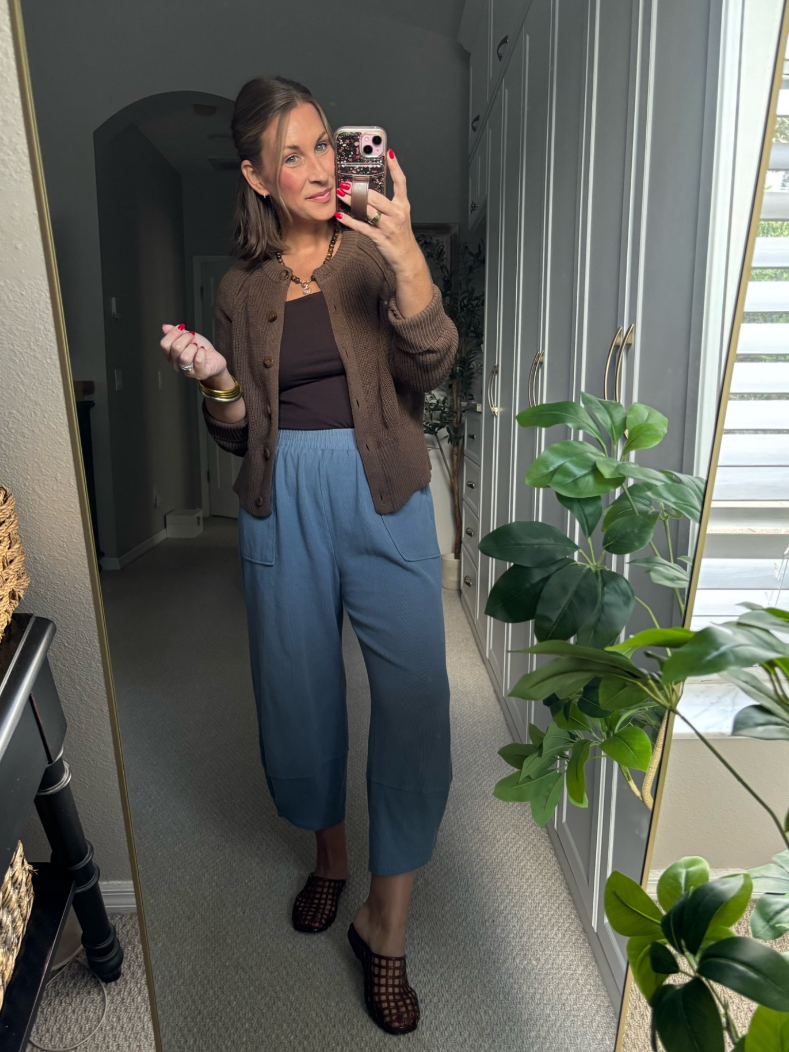 Elevated casual outfit inspo for fall! Easy & comfy mom outfit, weekend style or wfh 

TTS