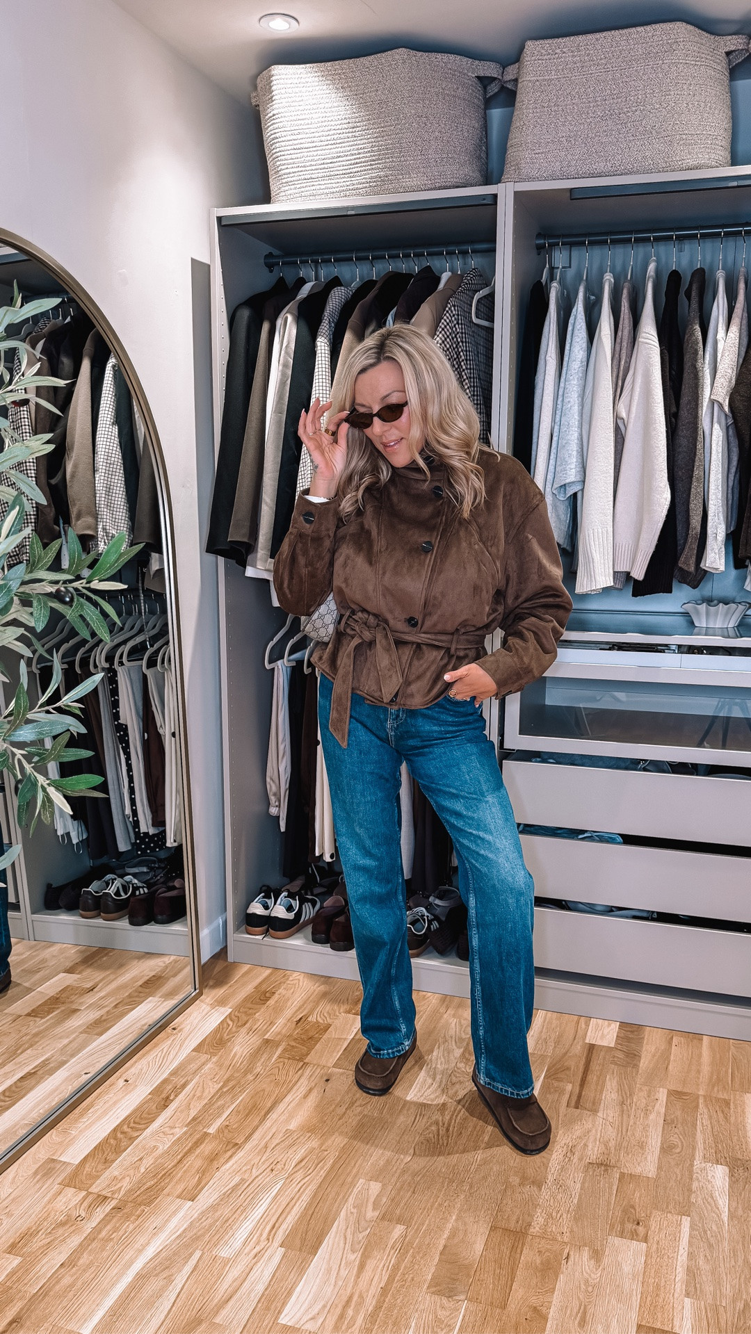 Okay this is why I love autumn dressing 🍂

This Zara jacket made me so excited to dress for the season 🍁

Zara code is 6318/242/716

#LTKuk #LTKautumn #LTKeurope