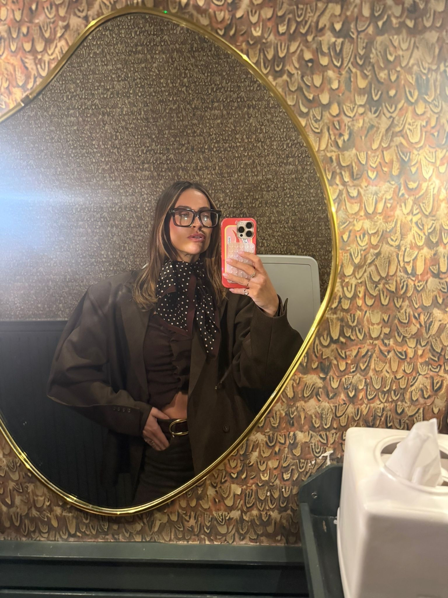 Manière De Voir blazer 🤎

Autumn outfit, tailoring, blazer, oversized blazer, tailored jacket, autumn jacket, brown blazer, chocolate brown 

#LTKworkwear #LTKautumn #LTKFashionMonth