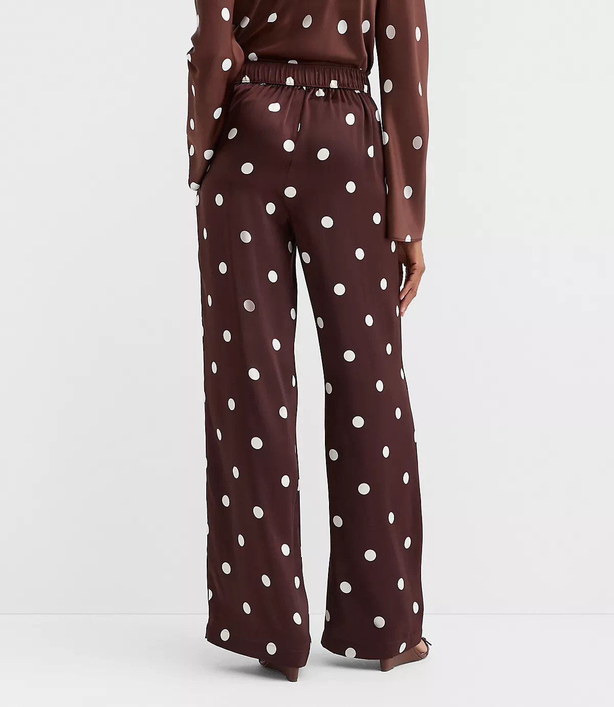Fluid Pull On Wide Leg Pants in Dotted Satin | LOFT