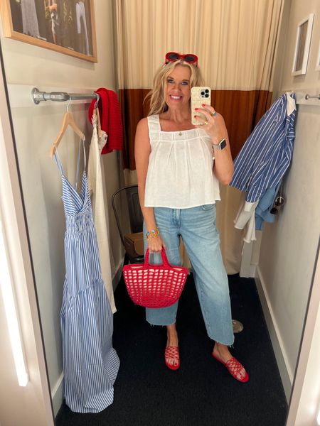 Madewell I. App 20% off sale 

Here only on Ltk 

Grab these darling cropped frayed hem jeans, this embroidered tank 
And fun red accessories.
Crocheted bag,
Sandals and sunglasses.

Perfect for summer Bbqs, events and wardrobe builders 


#LTKStyleTip #LTKSaleAlert #LTKxMadewell