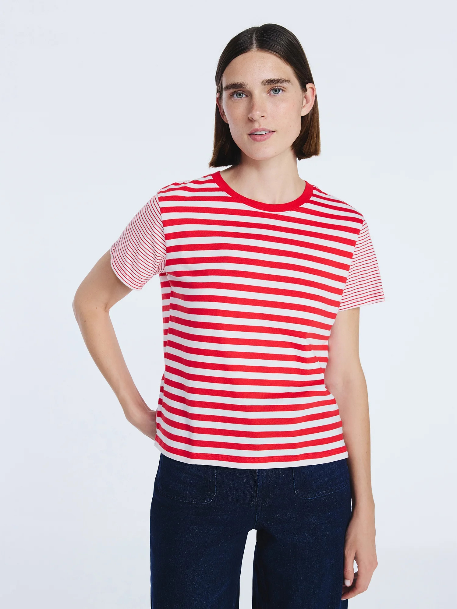 Free Assembly Women's and Women's Plus Cotton Cropped Boxy Tee with Short Sleeves, Sizes XS-4X | Walmart (US)
