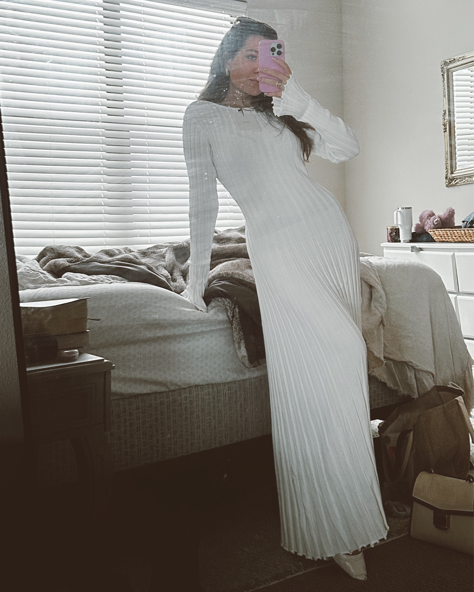 This is my absolute favorite white dress that I’ve ever owned besides my wedding dress lol. This dress is incredibly comfy, stretchy, and will be perfect as a Europe outfit. Would 10/10 recommend !!! NOTE: I am wearing it backwards in most pics because I don’t like how low it goes on me, but you can wear it either way!!!


#LTKtravel #LTKeurope #LTKparties