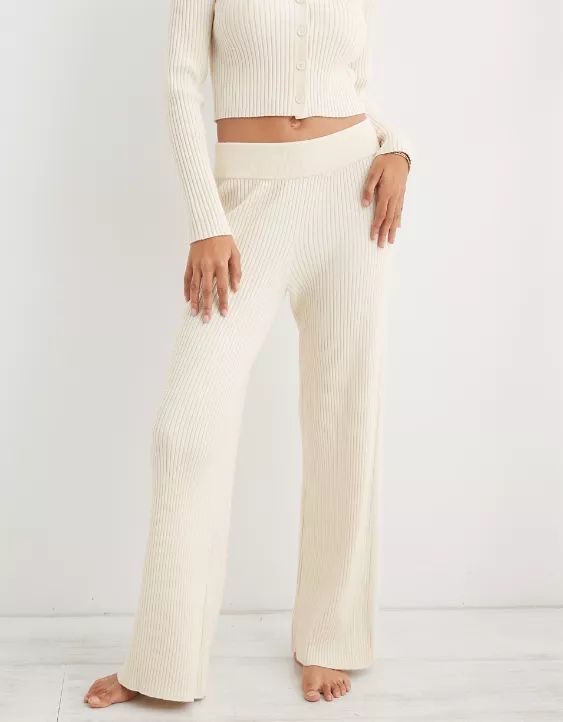 Aerie Gotta Jet! High Waisted Skater Pant | American Eagle Outfitters (US & CA)