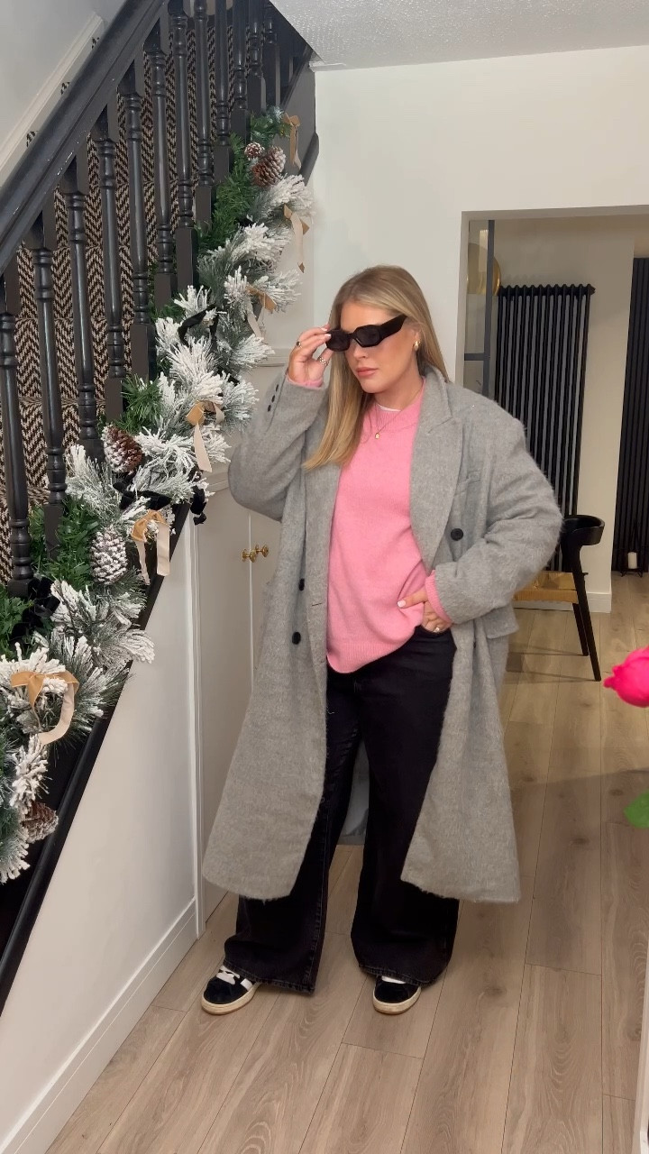Winter wardrobe. Pregnant style. Bump dressing. Pink jumper. Oversized wool grey coat. ASOS. New look. Adidas. Primark. Everyday outfit. Casual style. Mum style. Street style. Curve fashion. Size 18. 

#LTKeurope #LTKwinter #LTKcurves