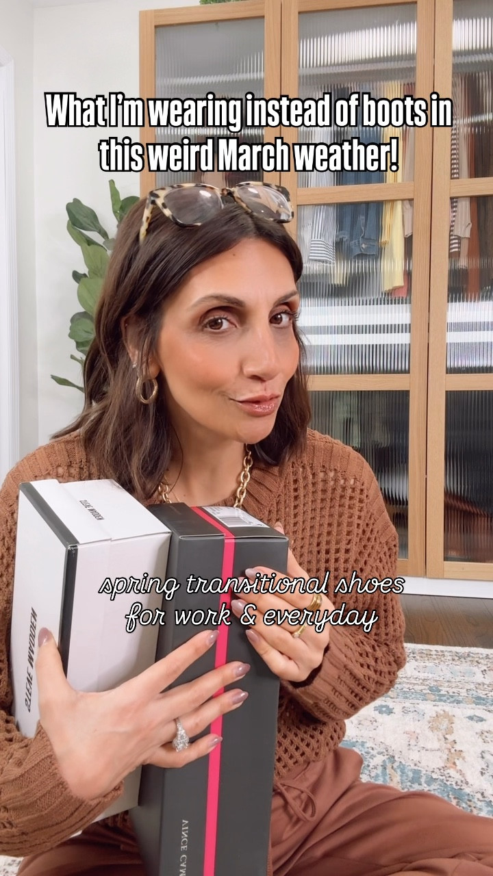 Spring shoes 
Spring transitional shoes 
Mules, flats, ballet flats 
trendstrendstrendstrends
@Steve Madden US 
#stevemadden
Amazon shoes 
Workwear shoes, spring flats

#LTKOver40 #LTKspring #LTKspringtrends