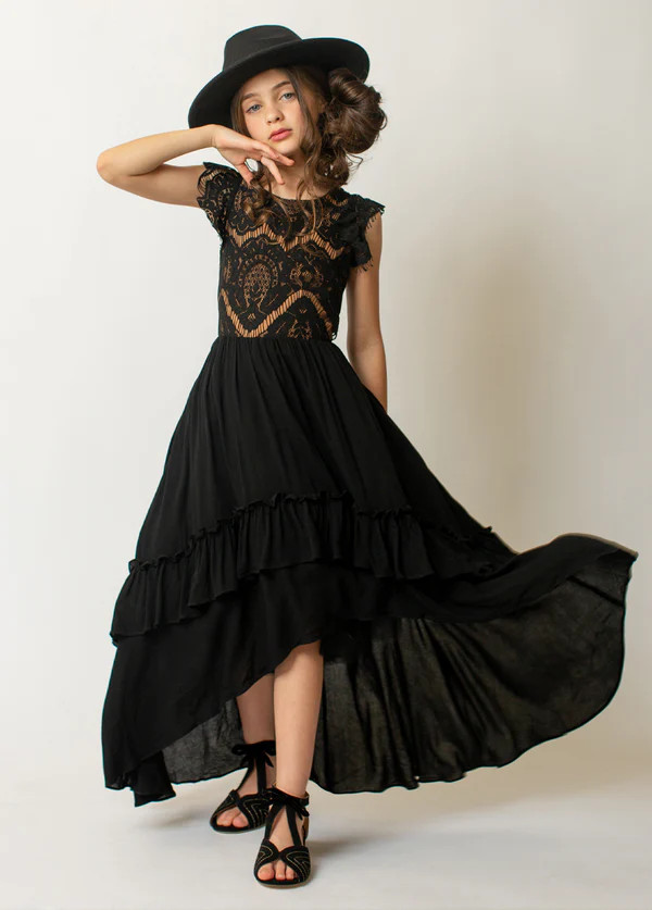 Lacy Petticoat Dress in Black | Joyfolie