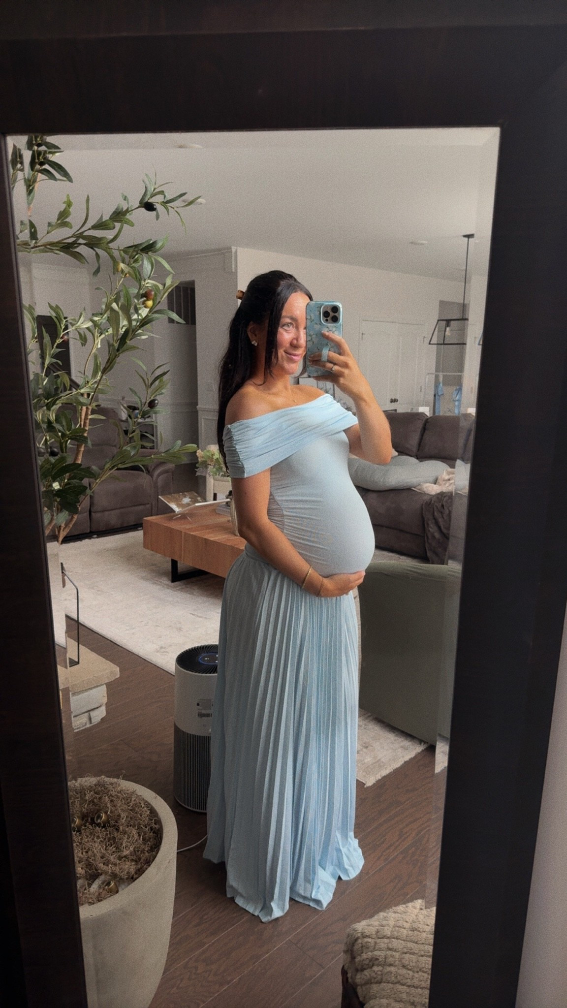 Wearing a size XS! (32 weeks pregnant)

#LTKBump #LTKBaby #LTKootd