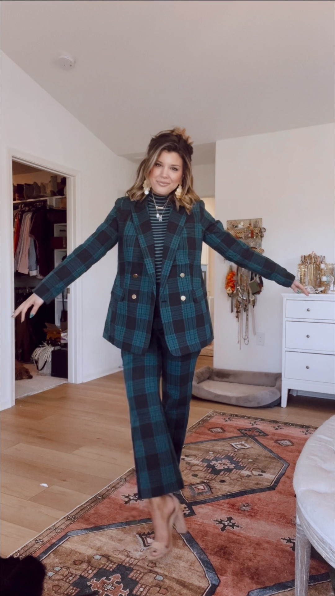 Well @walmartfashion free assembly does it again! Perfect suit options all for under $40!! Legit in love with the colors, patterns, material, fit’! Perfect for work looks with a pinch of holiday! #walmartpartner #walmartfashion #freeassembly 

#LTKHoliday #LTKSeasonal #LTKunder50
