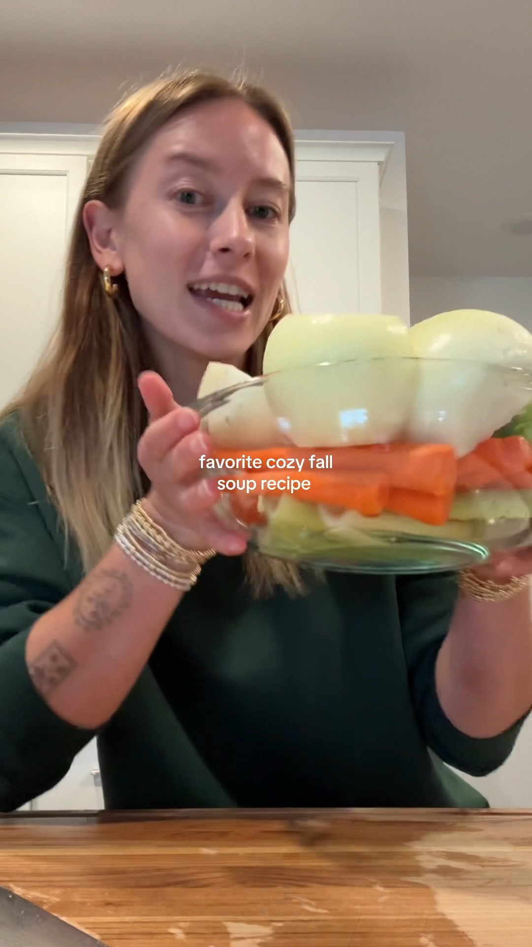 10/21/25 Making one of my favorite cozy fall soups tonight — perfect for gifting, hosting, or just a chilly fall evening in. Linking my cozy loungewear outfit, my Hexclad knife set, and my Cuisinart stainless steel soup pots that I use for every soup season staple 🤎

#LTKGiftGuide #LTKSeasonal #LTKHoliday