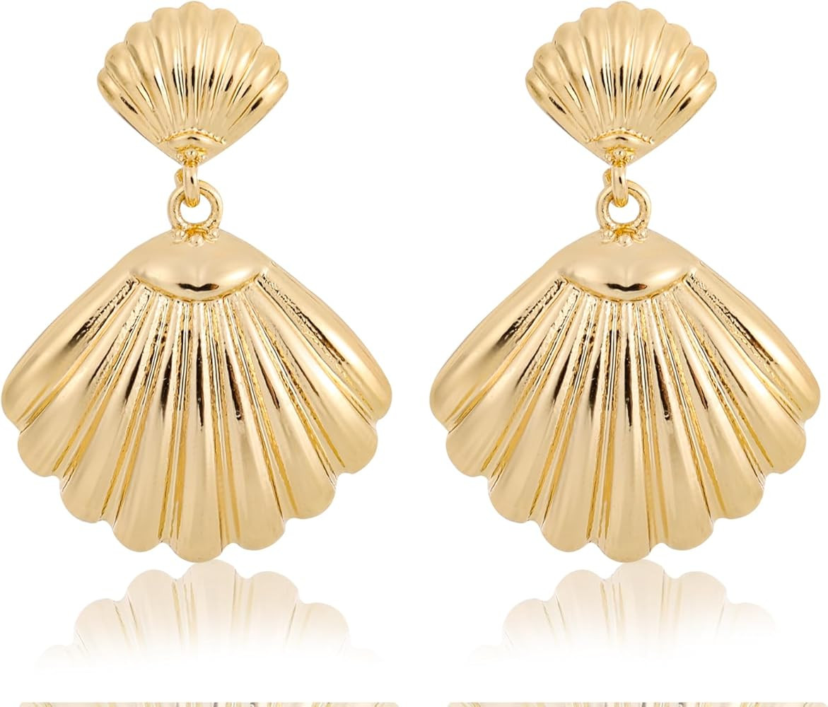 Gold Seashell Stud Earrings for Women, Vintage Conch Shell Huggie Earrings Scallop Dangle with Ea... | Amazon (UK)