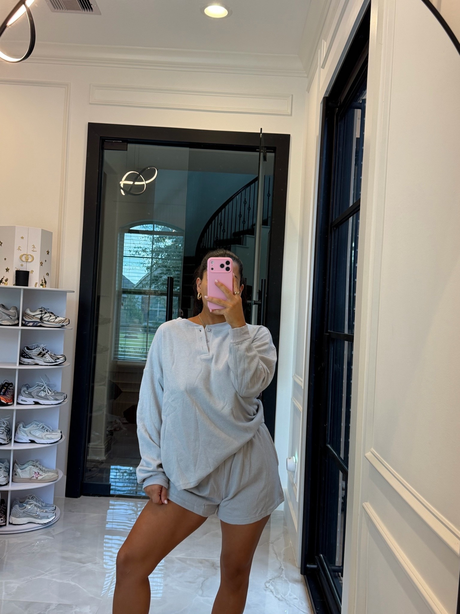 Amazon came through with this oneeee- much better than the name brand one!!
Need every color


So comfy 
Amazon finds
Amazon fashion 
Loungewear 
Outfit inspo 
Everyday mom style

#LTKmomlife #LTKootd #LTKgrwm